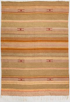 A 1930s Finnish flat weave carpet. Circa 21x164 cm.