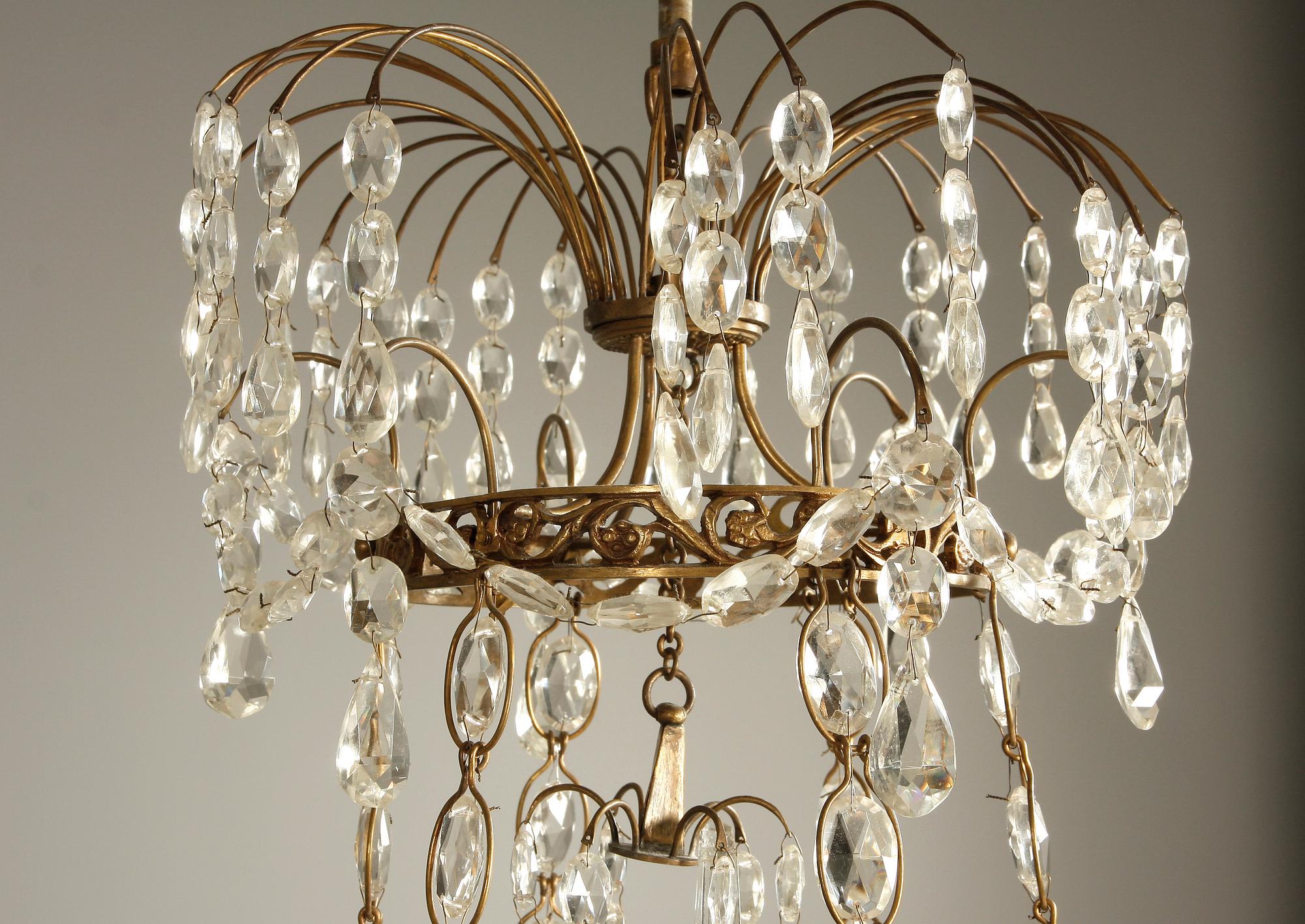 LJUSKRONA, gustaviansk stil, sk Hagamodell, 1900-talets början. H 78.