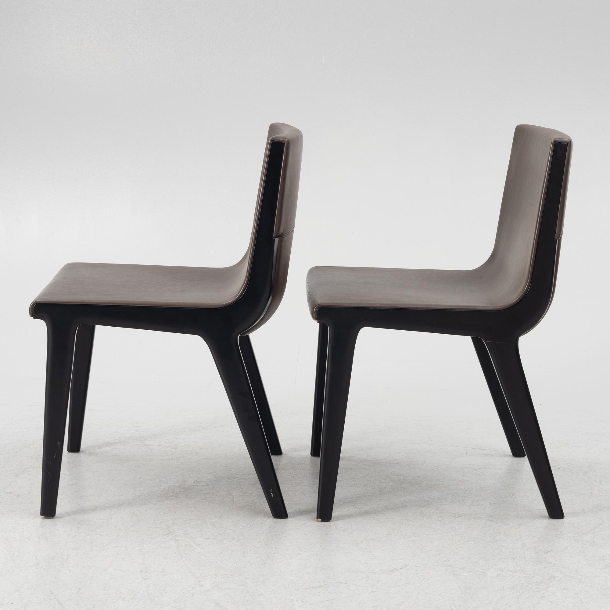 Antonio Citterio, a pair of Acanto Chairs', Maxalto.