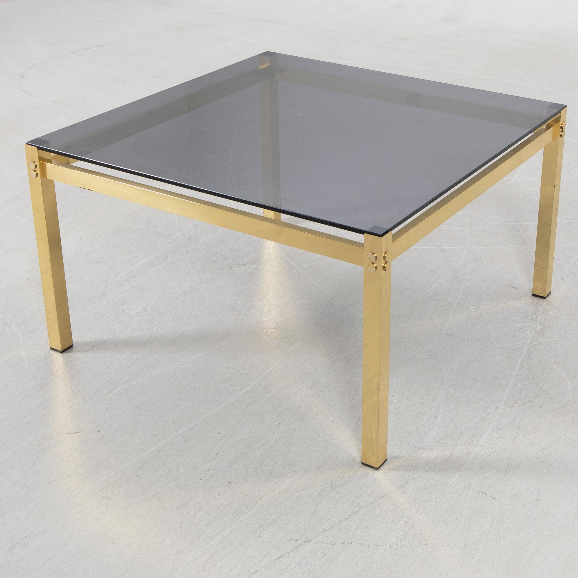 Soffbord, 1900-talets slut/tidigt 2000-tal.