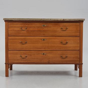 A mahogany-veneered late Gustavian commode by G. Iversson (master in Stockholm 1778-1813).