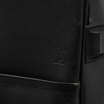 Louis Vuitton, "Pégase 55 Epi", 2001.