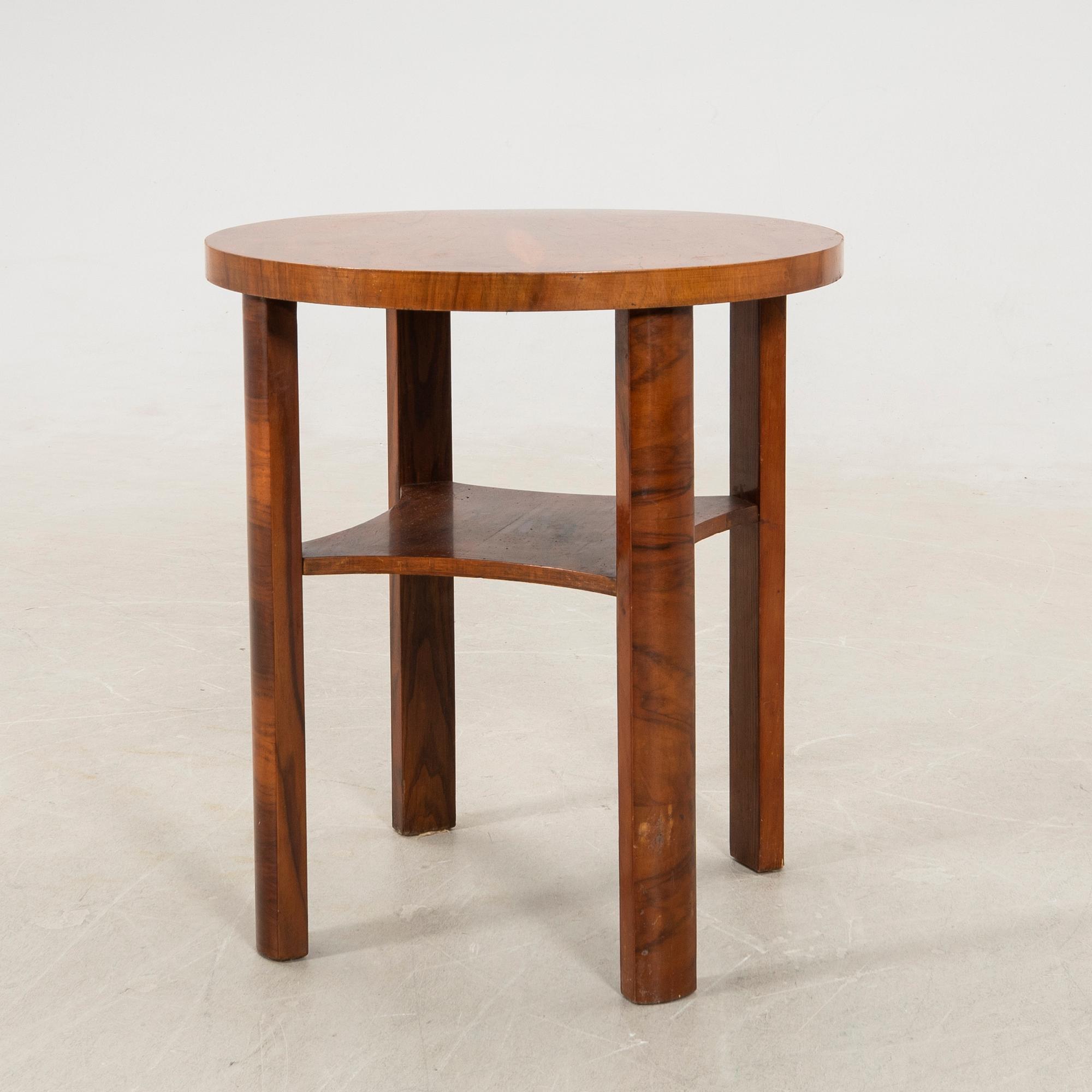 Bord Art Deco-stil 1900-tal.
