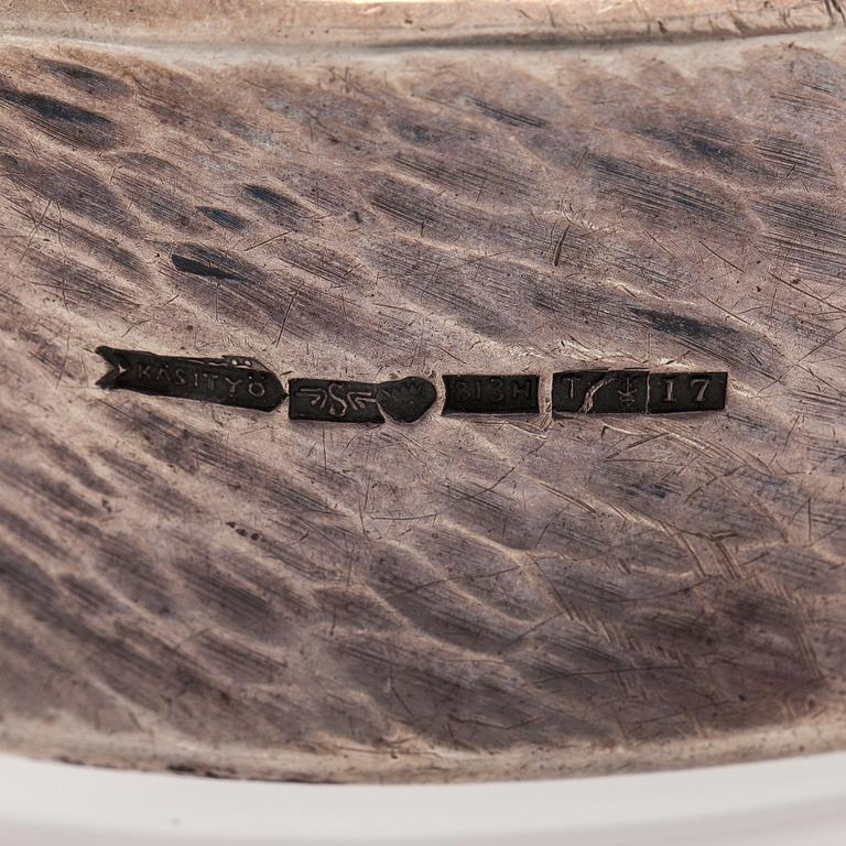 Armband, silver, ametister. Vilho Tavilehto, Tammerfors 1962.