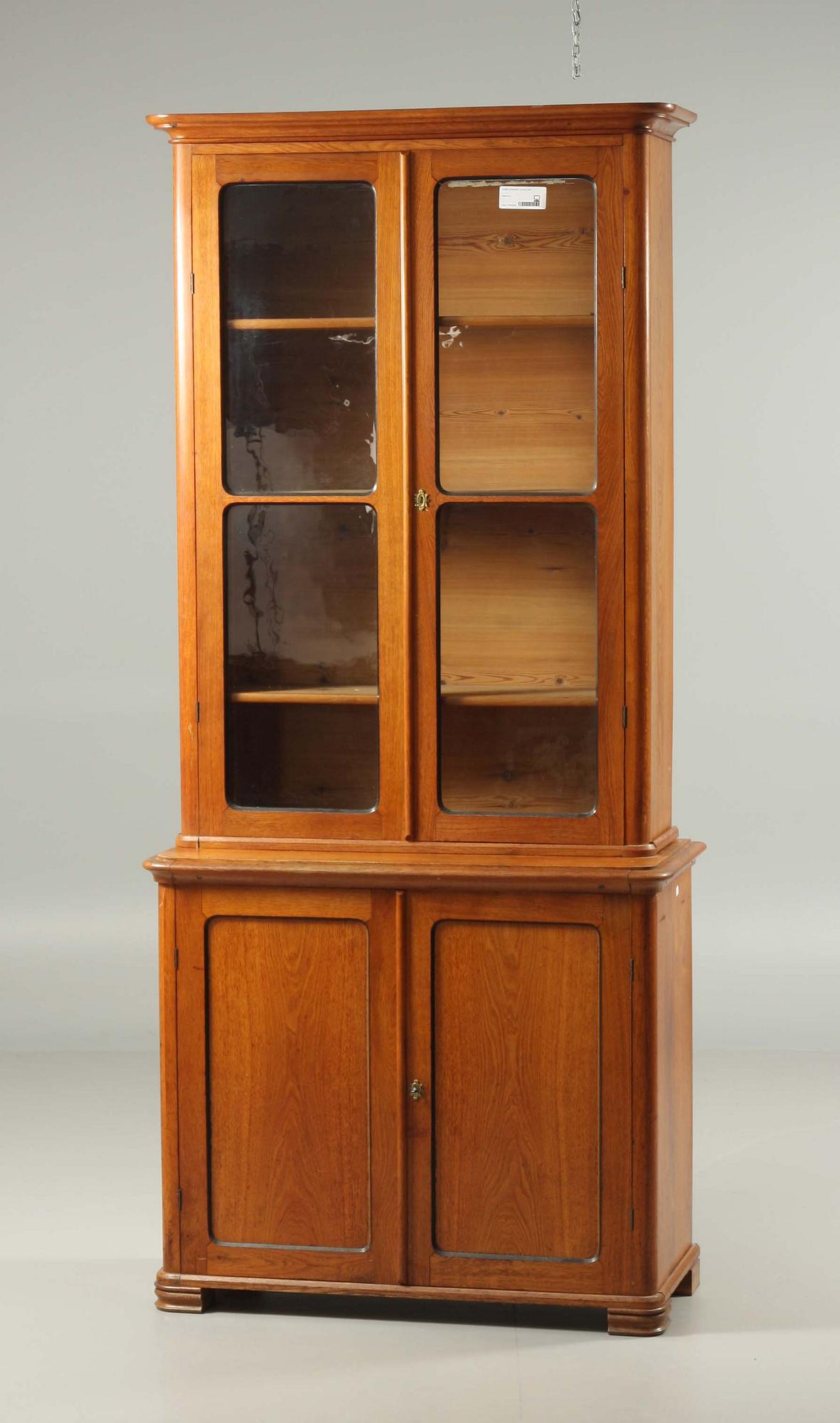 BOKSKÅP, omkring 1900.