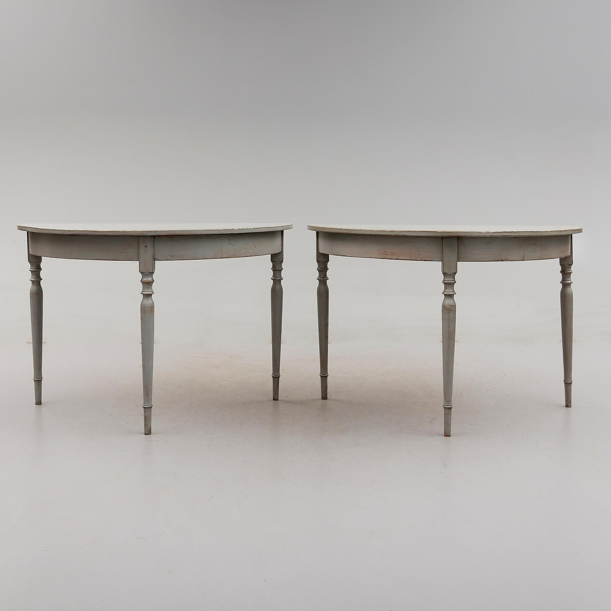 VÄGGBORD, 1 par, 1800-talets slut.