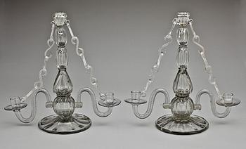 KANDELABRAR, ett par, glas, Strömbergshyttan, 1930/40-tal.