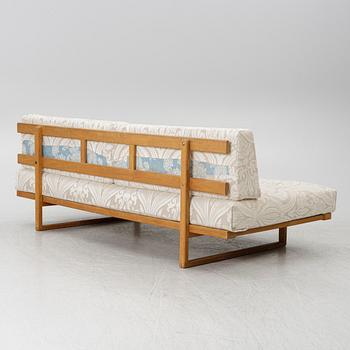 Børge Mogensen, a model 4311/4312 daybed, Fredericia Stolefabrik, Denmark, mid20th century.