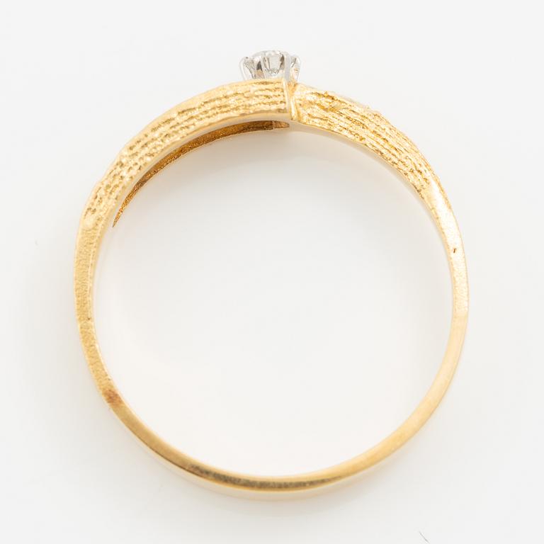 Lapponia, ring 18K gold set with a round brilliant-cut diamond, Finland 1980.