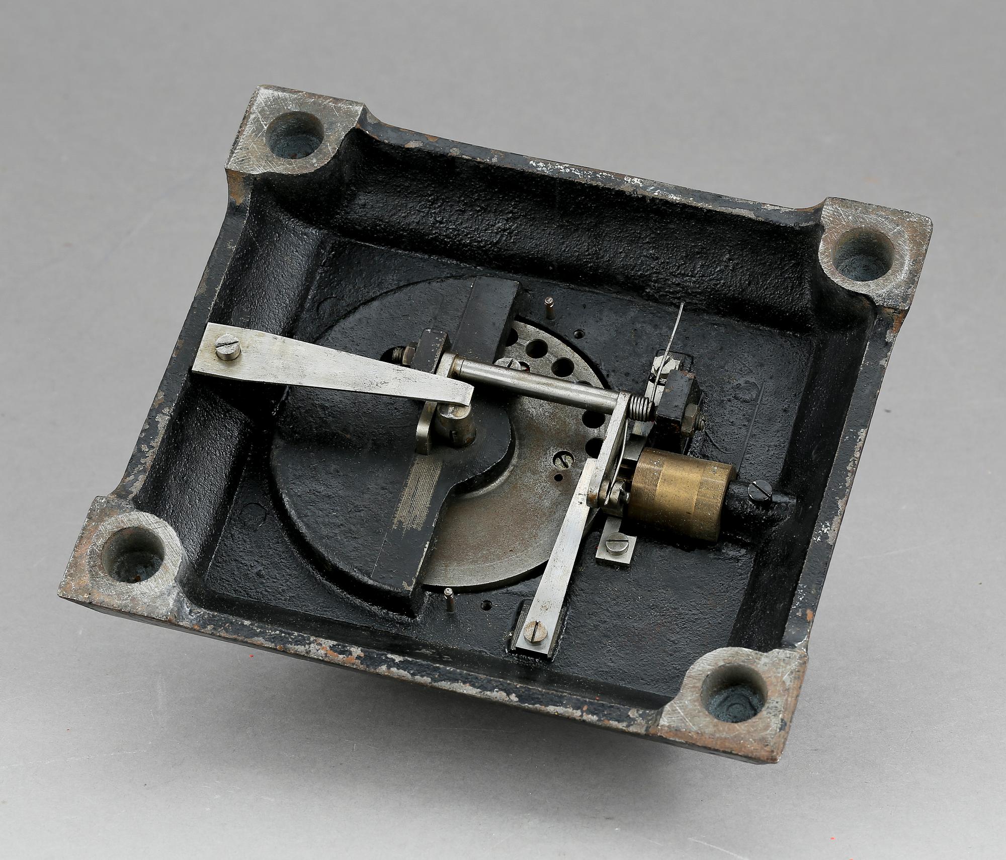 PROTECTOGRAF / SIFFERSKYDDSMASKIN, tidigt 1900-tal.