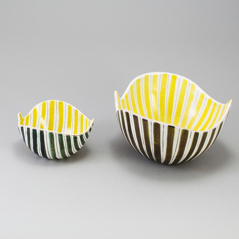 STIG LINDBERG, skålar, 2 st, fajans, Gustavsberg studio 1950-tal.
