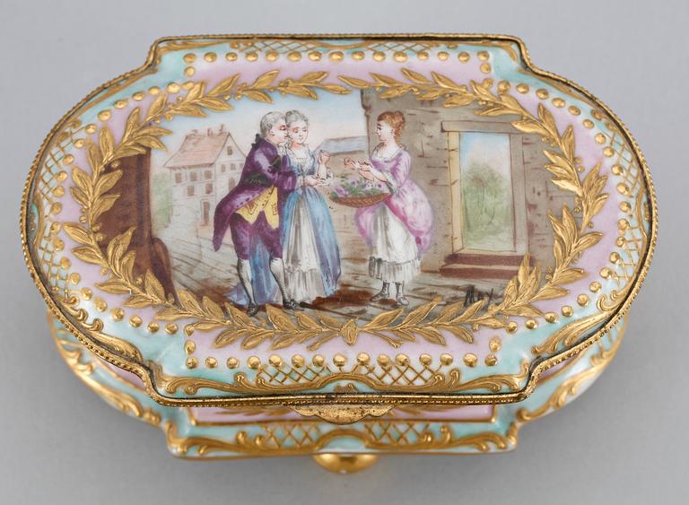 KOPP MED FAT SAMT DOSA, porslin, bl.a. Berlin, 1800/1900-tal.