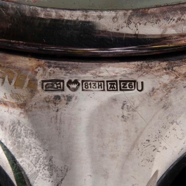 SPEGEL samt DOSA, silver, Auran Kultaseppä Oy, Åbo och Birmingham, England, 1953 och 1925-26. Totalvikt 578 g.