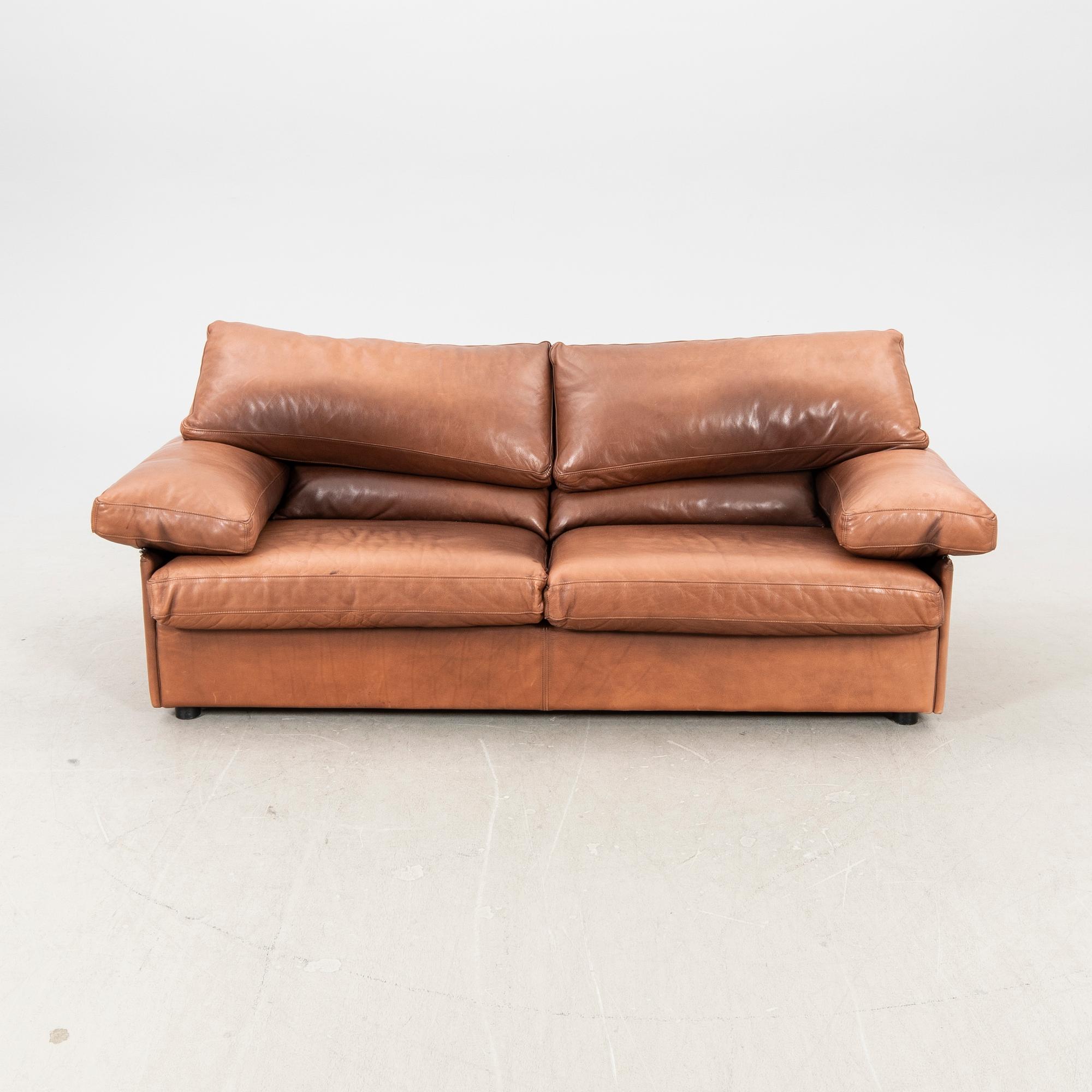 An Eilersen leather sofa later part of the 20th century.