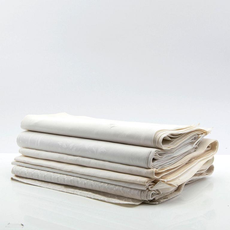 Tablecloths 5 pcs linen/damask first half of the 20th century.