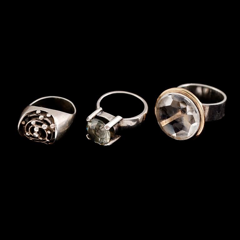 RINGAR, 3 st, silver, 1900-talets andra hälft. Total vikt ca 27 gram.
