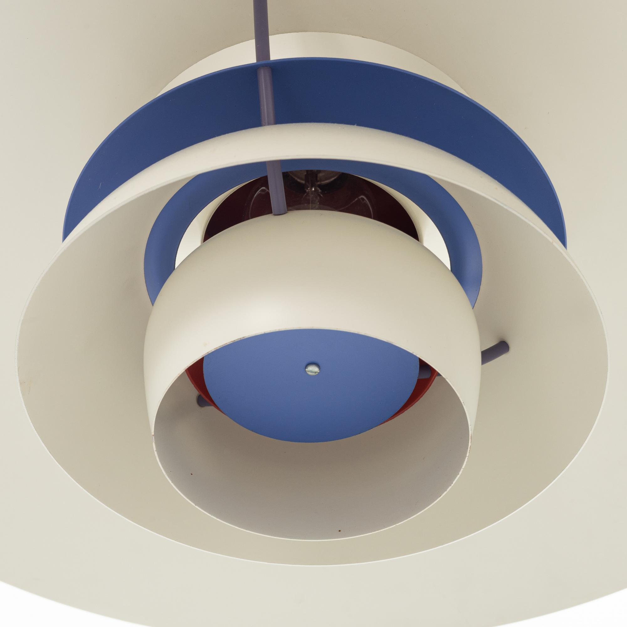 Poul Henningsen, taklampa, "PH-5", Louis Poulsen, Danmark.