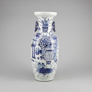 GOLVVAS, porslin, Kina, 1800-tal.