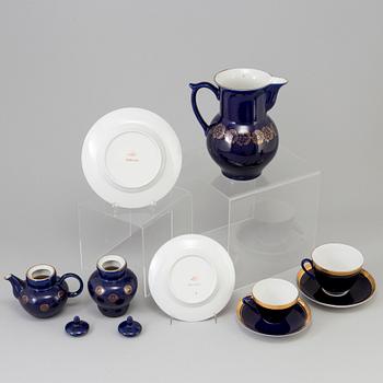 KAFFE- och TESERVISDELAR, 35 delar, porslin, Lomonosov, Ryssland 1900-tal, Sovjetiska stämplar.