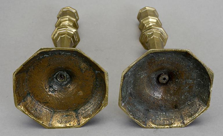 LJUSSTAKAR, ett par, barockstil, 1800-tal.