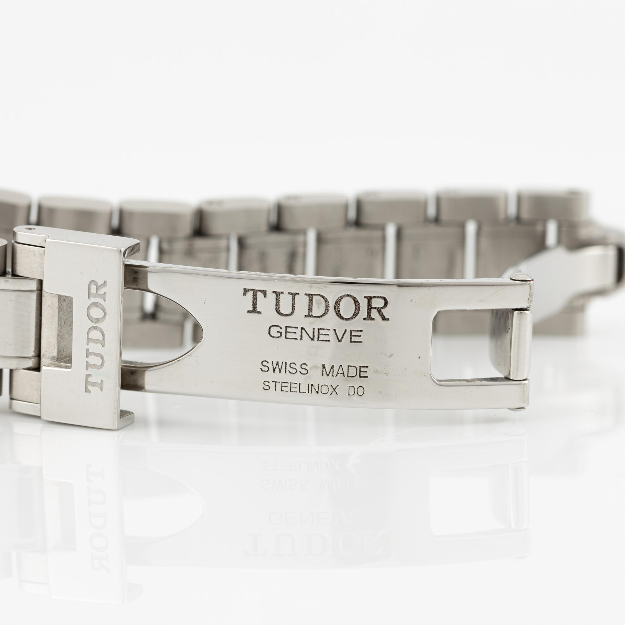 Tudor, Style 28, wristwatch, 28 mm.