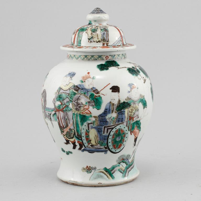 LOCKURNA, porslin, Kina, 1800-tal.