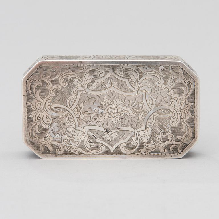 SNUSDOSA, silver, Moskva 1856?, guldsmed N.Mishailov, kontrollmästare Viktor Sasikov 1855-1888.