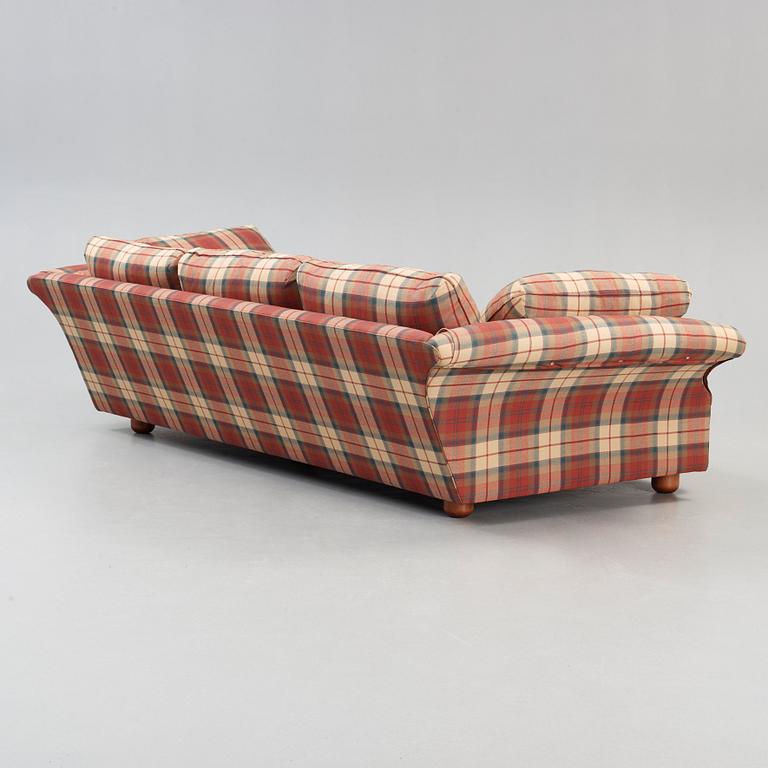 Josef Frank, a sofa 'Liljevalchssoffan' by Svenskt Tenn.