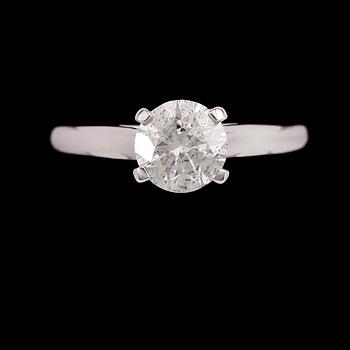 RING, 14 k vitguld, solitär briljantslipad diamant ca 1.30 ct.