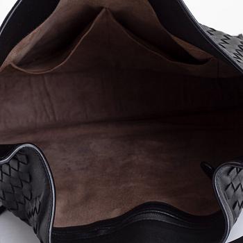 Bottega Veneta, "Brio Loop", laukku.