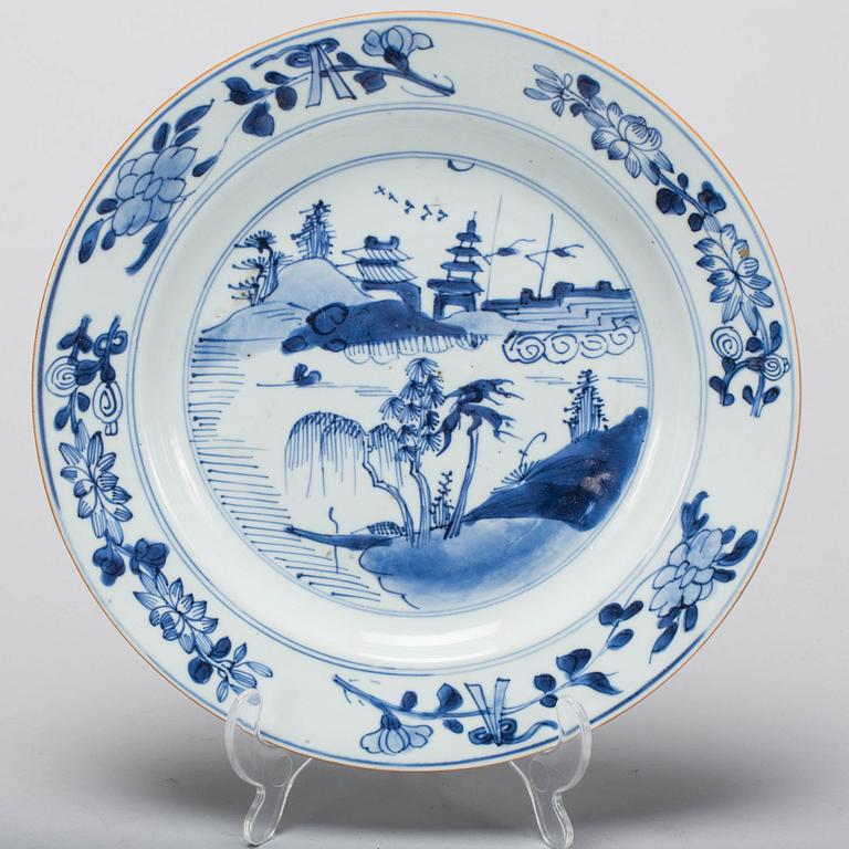 FAT, porslin, Kina, Qianlong (1736-95).