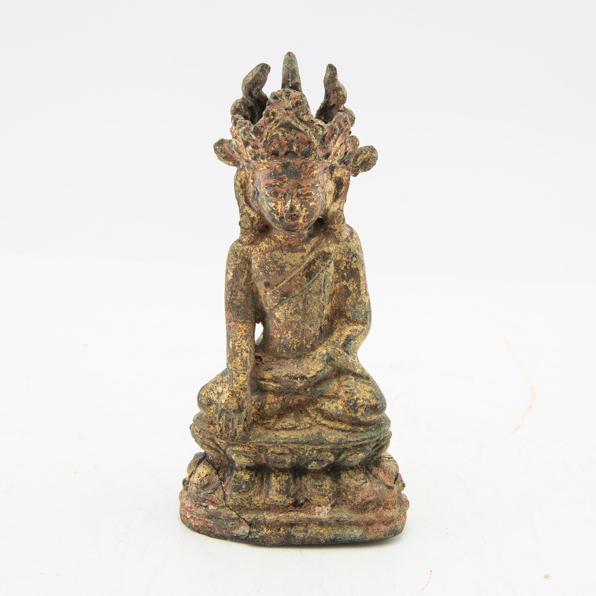 Buddha, 2 pieces, Southeast Asia, circa 1900.