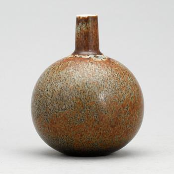VAS, porslin, Carl Harry Stålhane, Rörstrand, 1900-talets andra hälft.