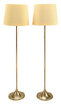 54. A PAIR OF FLOOR LAMPS,