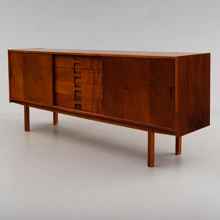 SIDEBOARD, 1900-talets andra hälft.