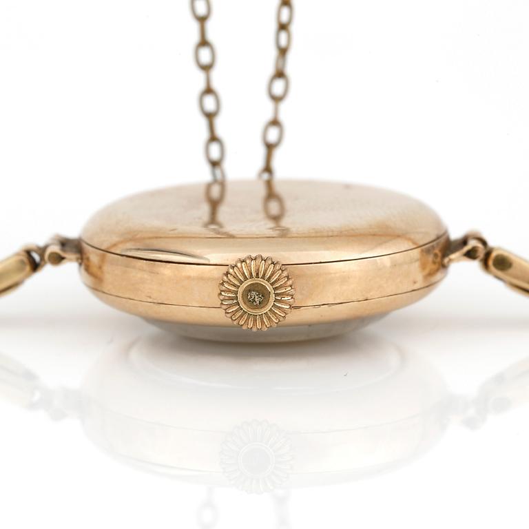 ARMBANDSUR, dam, Schweiz, troligen 1900-talets mitt.