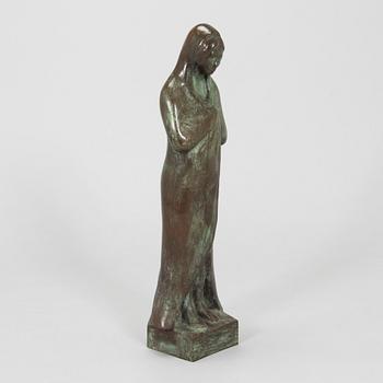 Tuntematon kuvanveistäjä, 1900-luku, naisfiguuri.