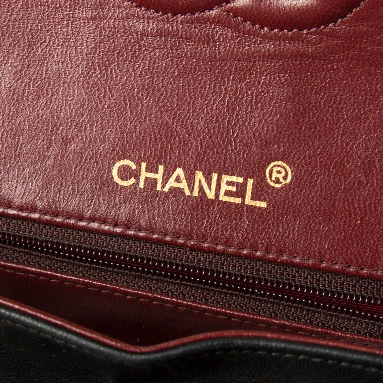 VÄSKA, "Double Flap bag", CHANEL.