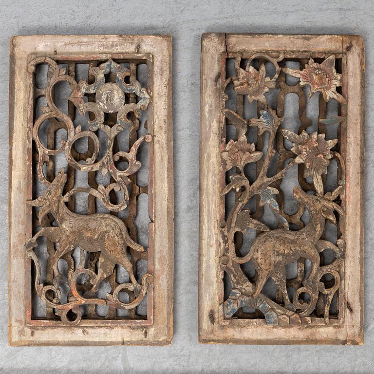 DEKORFÖREMÅL, 7 delar, trä. Kina, 1900-tal.