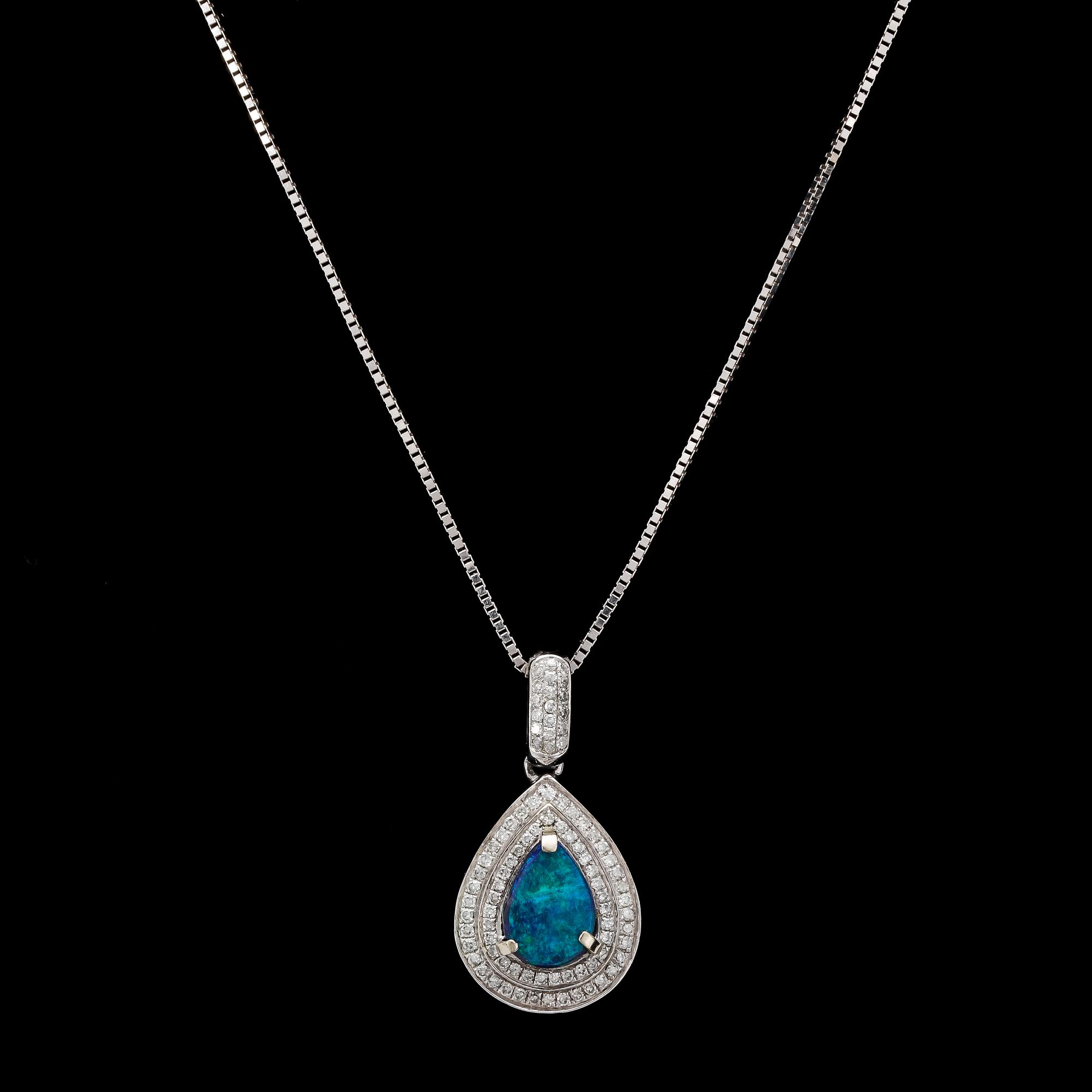 HÄNGE, 14k vitguld med svart opal och diamanter.