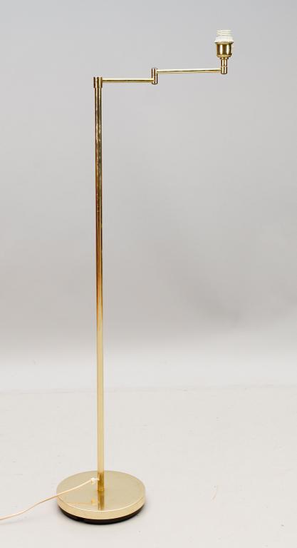 GOLVLAMPA, 1900-talets andra hälft.