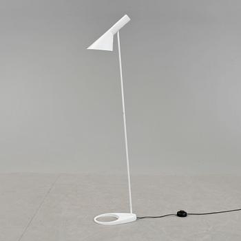 GOLVLAMPA, "AJ", Arne Jacobsen för Louis Poulsen. Inköpt 1980-tal.