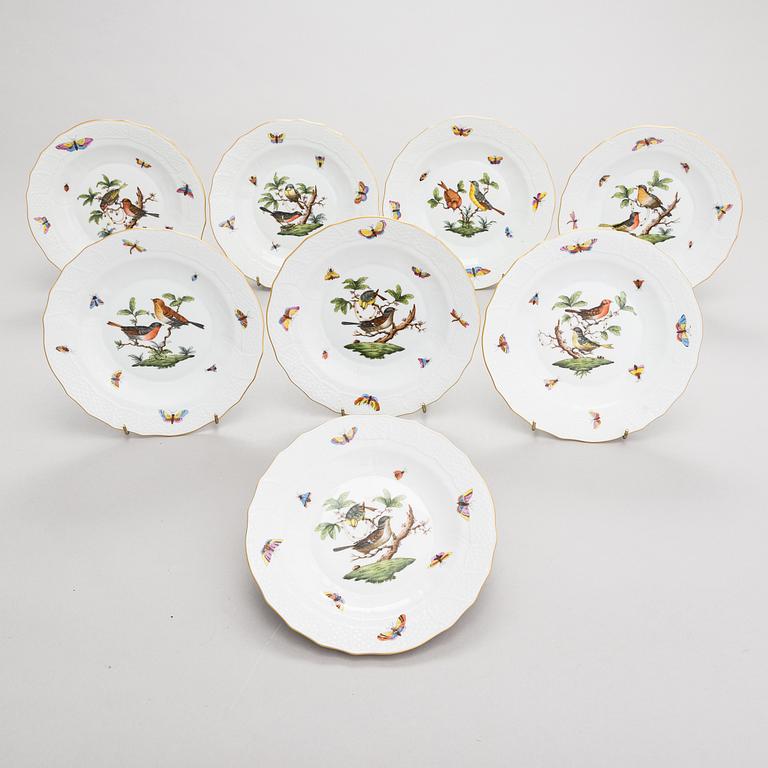 A 14-piece set of Herend 'Rotchild Bird' porcelain tableware, Hungary 1970s-1980s.