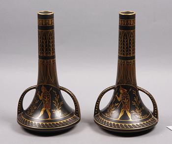 VASER, ett par, fajans, Pinon Heuzé, Sevres, sign. 1900-talets första hälft.