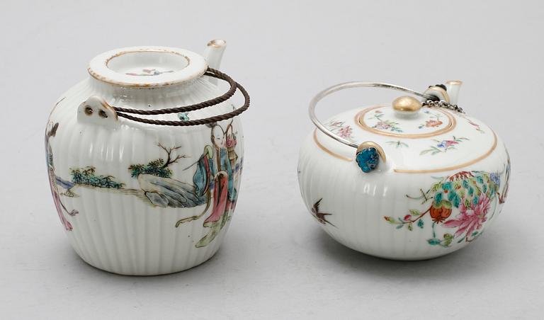 TEKANNOR, 2 st, porslin, Kina, 1800-/1900-tal.