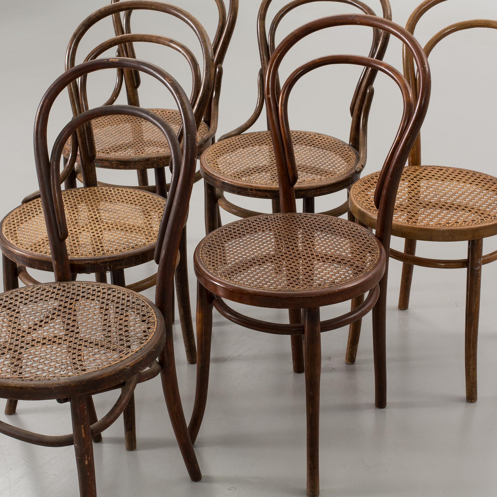 SIX BENTWOOD CHAIRS FROM 20TH CENTURY.
