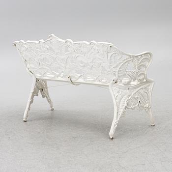A garden sofa, Melins Metall.