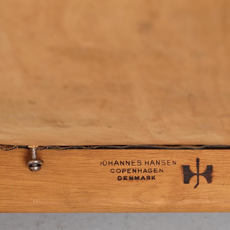HANS J WEGNER, "The Chair", JH 503, Johannes Hansen,  Danmark 1950-tal.