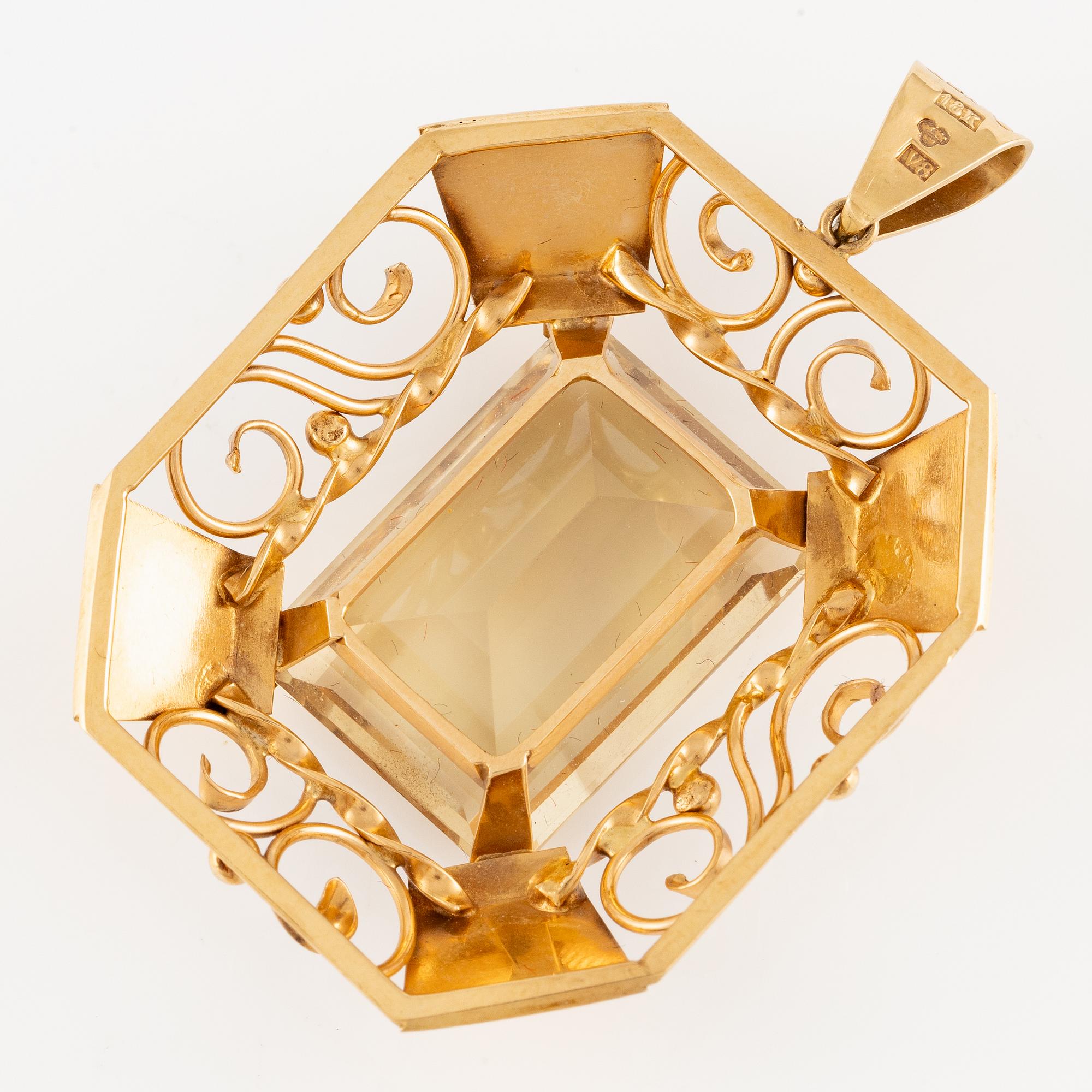 Pendant, 18K gold with citrine.