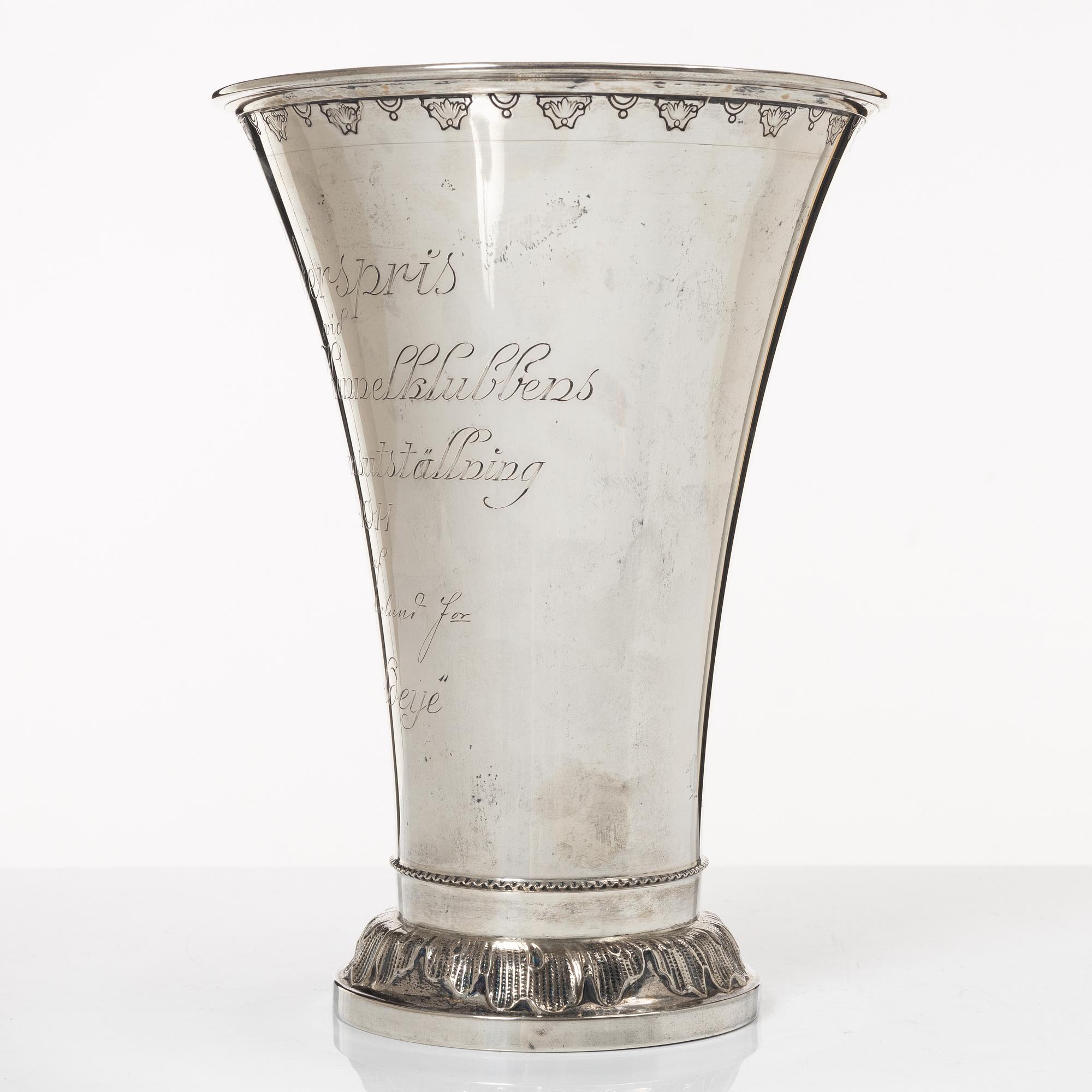 A silver beaker by CF Carlman Stockholm, 1909.
